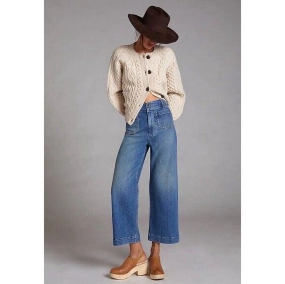 Pilcro Wide-Leg Cropped Jeans in Medium Blue